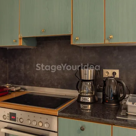 Traditional With Garden, Also For Gatherings ,15 Minutes From Airport Daire *